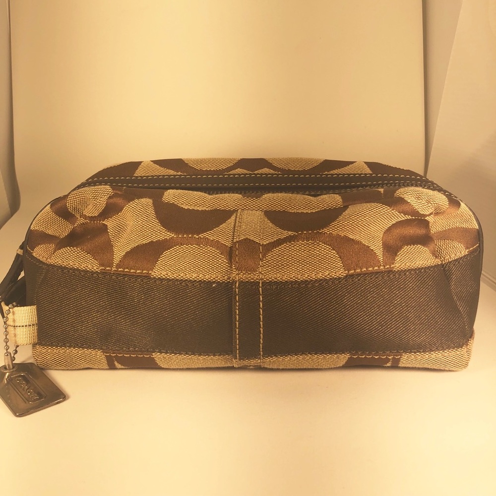Coach Dopp Bag - Brown Signature
